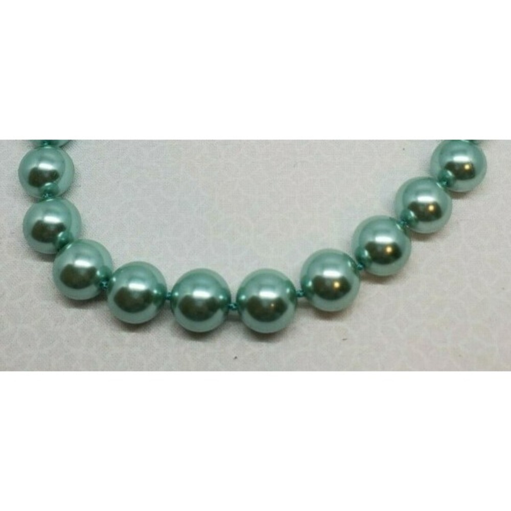 Charter Club Gold-Tone Imitation Pearl Stretch Bracelet / Bangle Aqua Blue NEW - Picture 2 of 6